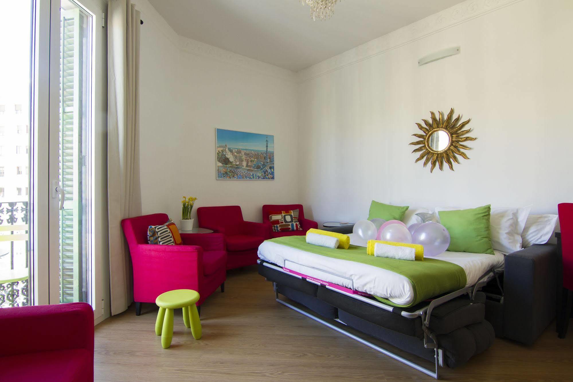 Stay Together Barcelona Apartments Esterno foto